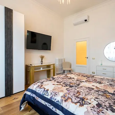 Prestige Gallery Residence-florence Center Apartment *