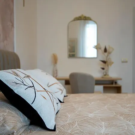 Prestige Gallery Residence-florence Center *